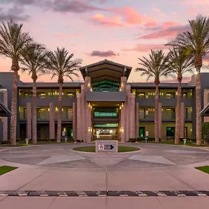 Western Sundial Hotel